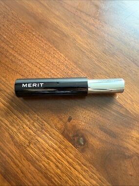 Merit clean volume black mascara new
